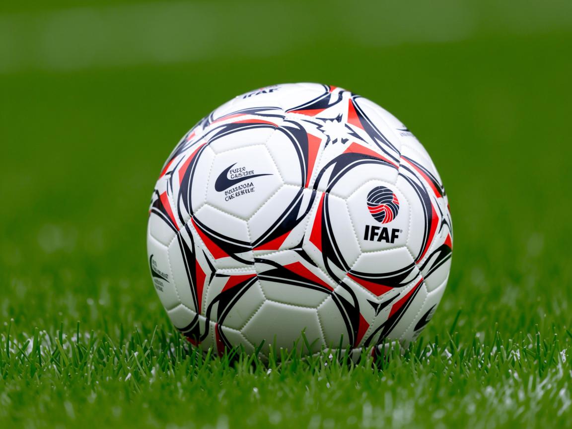 开云体育官网app-佛罗伦萨边锋表现出色打破僵持局面，佛罗伦萨新帅  第2张